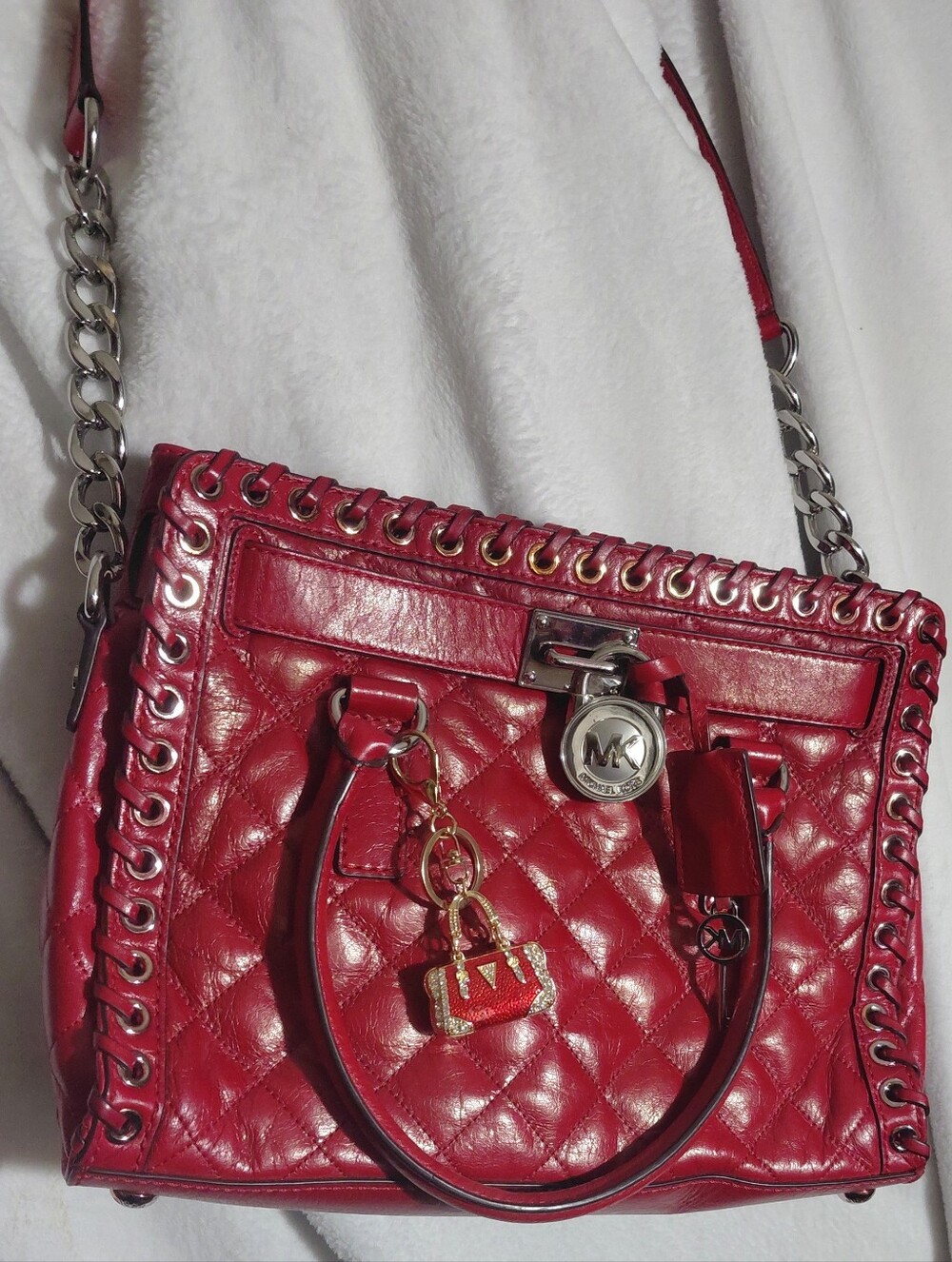Michael Kors Hamilton Hippie Grommet Red Quilted Leather Satchel Chain Strap